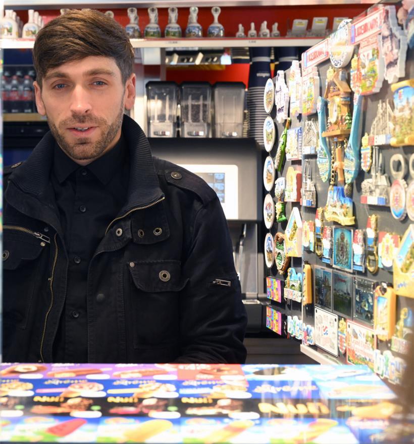 Laut Kioskmitarbeiter Luc Houdremont ist die Erleichterung darüber groß, dass wi...