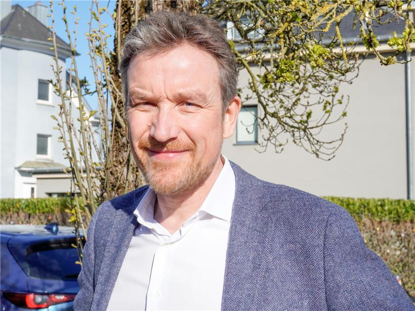 Patrick van Egmond von déi gréng spricht über objektive Messungen zur Entwicklung in Bonneweg