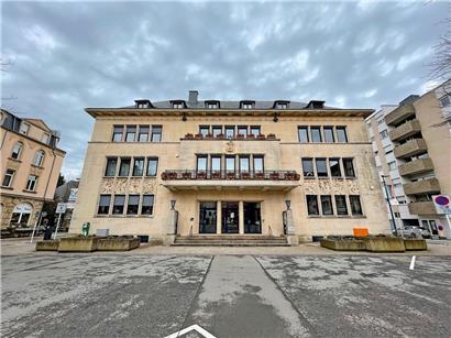 Laut Rümelinger Gemeinderat muss die Stadt besser an den öffentlichen Verkehr angebunden werden
