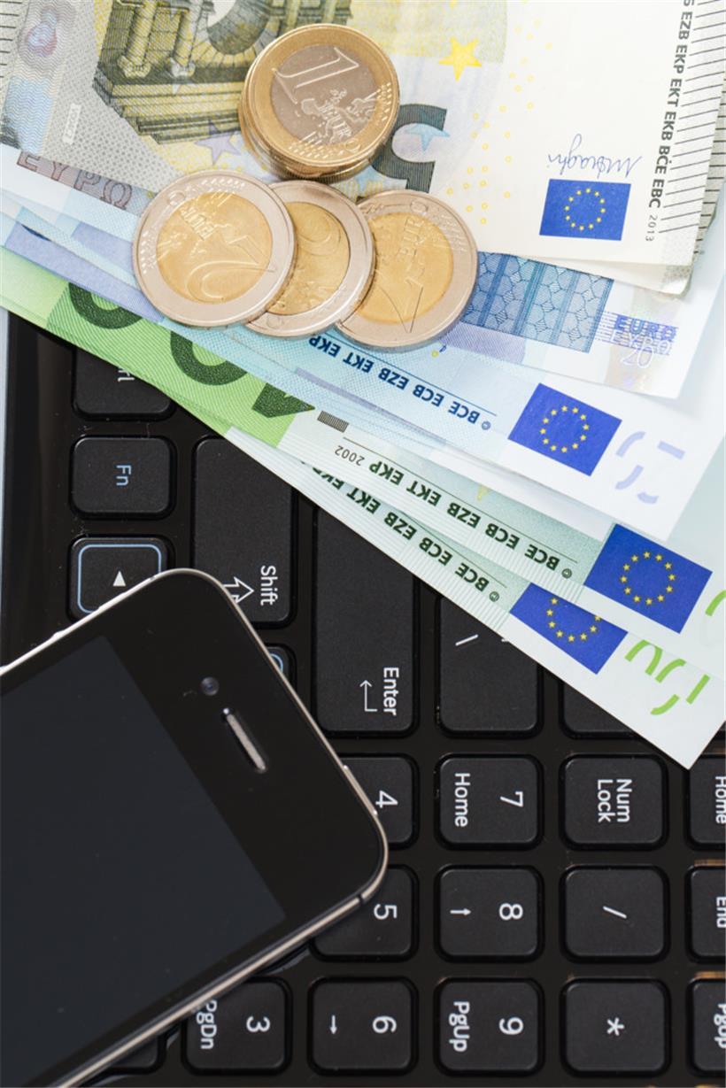 Laut Solidaritätspakt hat jeder Arbeitnehmer am 1. April 2022 eine Lohnerhöhung von 2,5 Prozent erhalten
