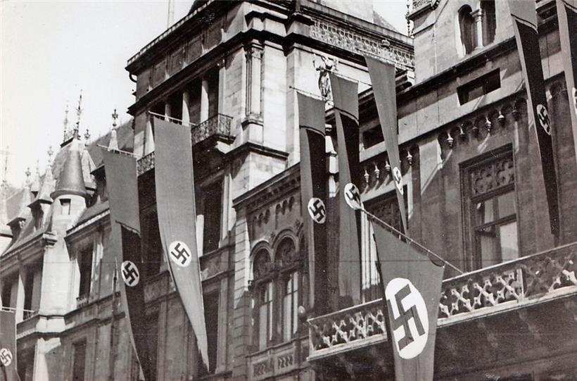Le Luxembourg sous l’occupation nazie 1940-1944: la croix gammée flotte sur le palais grand-ducal
