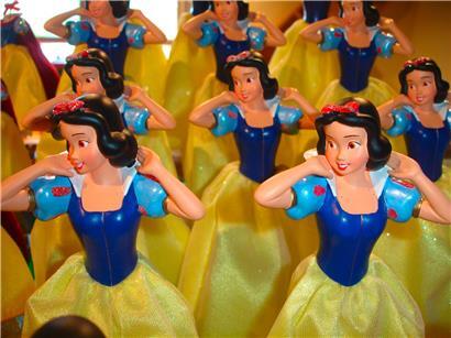 Le „baiser non consenti“ de Blanche-Neige fait actuellement polémique

