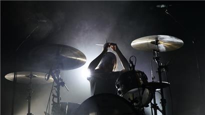 Le batteur Dave Turncrantz …
