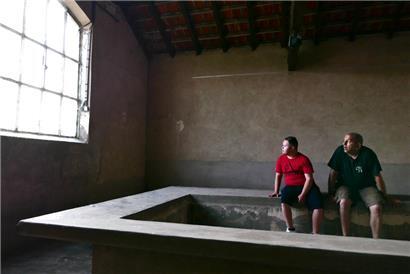 „Le champ des possibles“, un spectacle de théâtre ambulant à travers la ville de Mersch avec douze actrices et acteurs en situation de handicap mental ou psychique, embauchés au sein de la compagnie La mue du Lotus, sera présenté les 18 et 19 juin à Mersch
