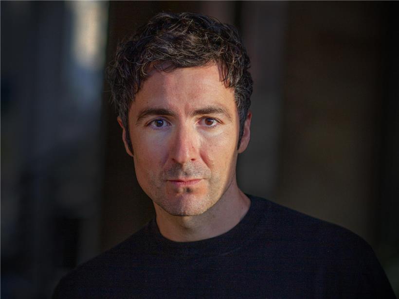 Le cinéaste İlker Çatak dévoile les histoires vraies qui se cachent derrière le film « Yellow Letters »