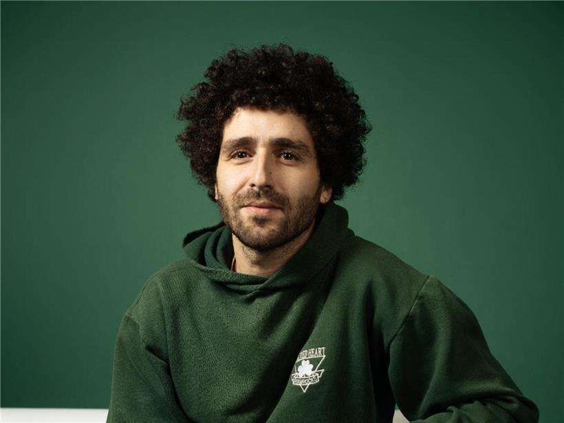 Il plonge son public dans l'univers des diamants à Anvers : l'auteur Michaël Dichter 