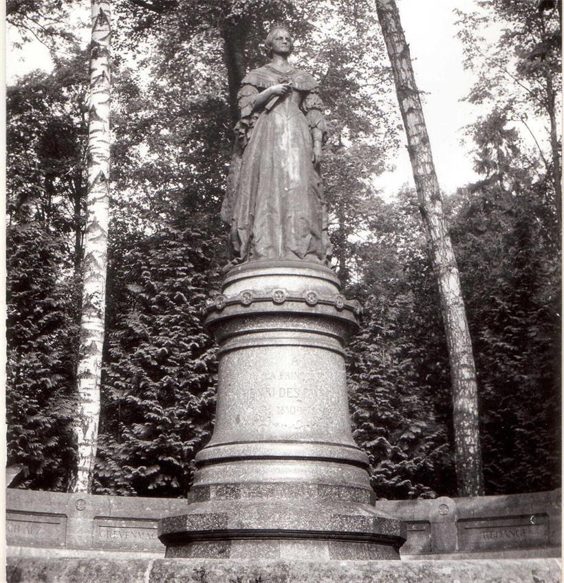 Amélie – un monument, une femme, une leçon d’humanité Le monument Princesse Henri