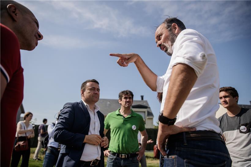Le premier ministre Edouard Philippe à la rencontre des électeurs à Le Havre

