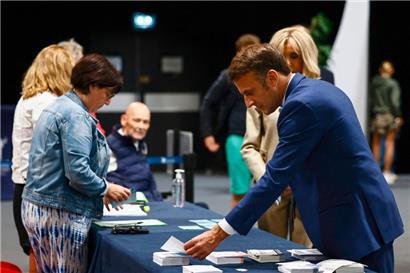 Le président Macron a misé sur une stratégie qui s’est révélée néfaste
