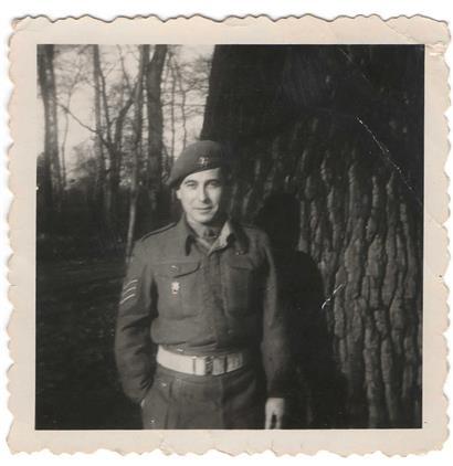 L’écrivain et poète Edmond Dune fut l’un des soldats de la Brigade Piron (Luxembourg Battery) pendant la Deuxième Guerre mondiale
