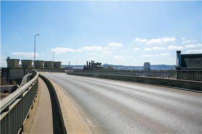 Leere Straße in Differdingen
