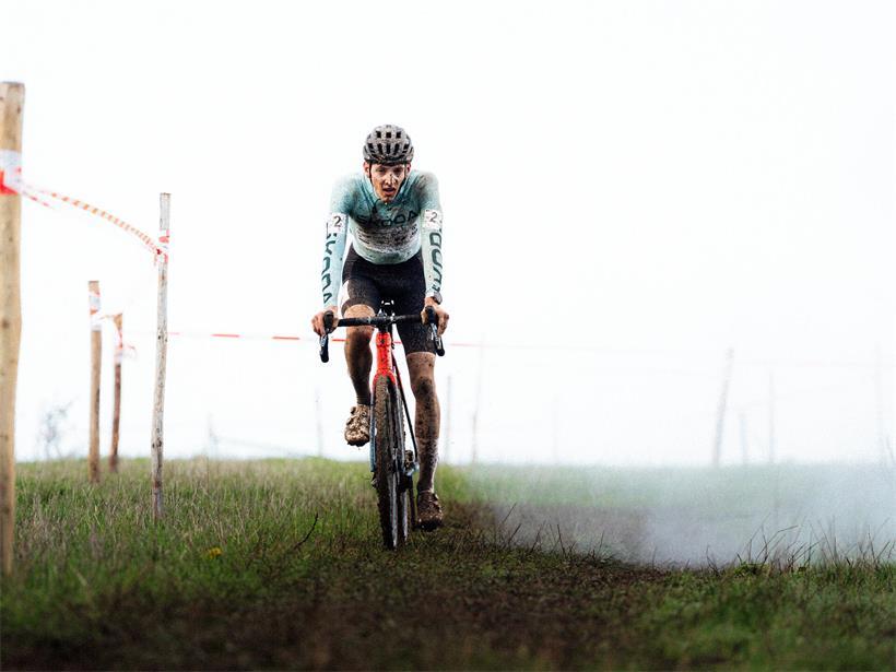Lennox Papi ist im luxemburgischen Cyclocross bei den Herren aktuell das Maß der Dinge