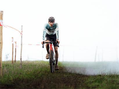 Lennox Papi ist im luxemburgischen Cyclocross bei den Herren aktuell das Maß der Dinge