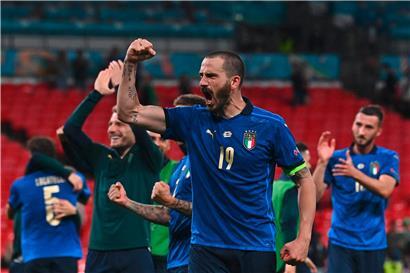 Leonardo Bonucci soll dafür sorgen, dass hinten die Null steht – in der Offensive kann er sich auf seine Teamkollegen verlassen
