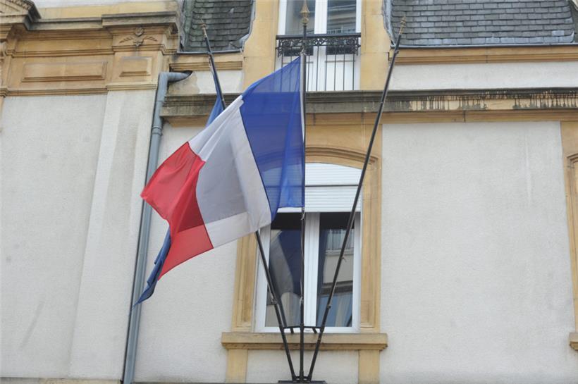 Les militants sont appelés à faire le choix entre Nicolas Mayer-Rossignol, Hélène Geoffroy et Olivier Faure
