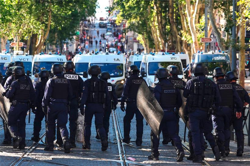 Les relations entre la police, la justice et l’exécutif se sont brusquement tendues
