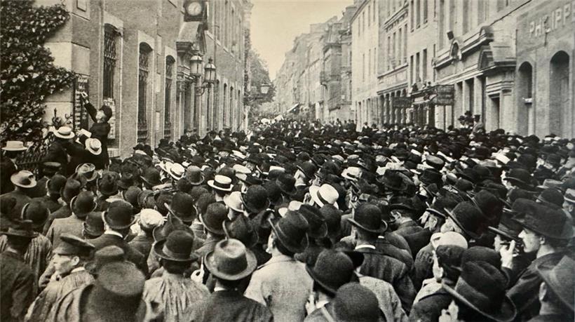 Les résultats des élections sont rendus publics à Luxembourg-ville (1905)
