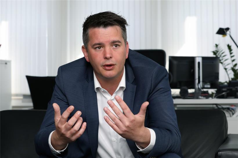 Lex Delles ist positiv auf das Coronavirus getestet worden
