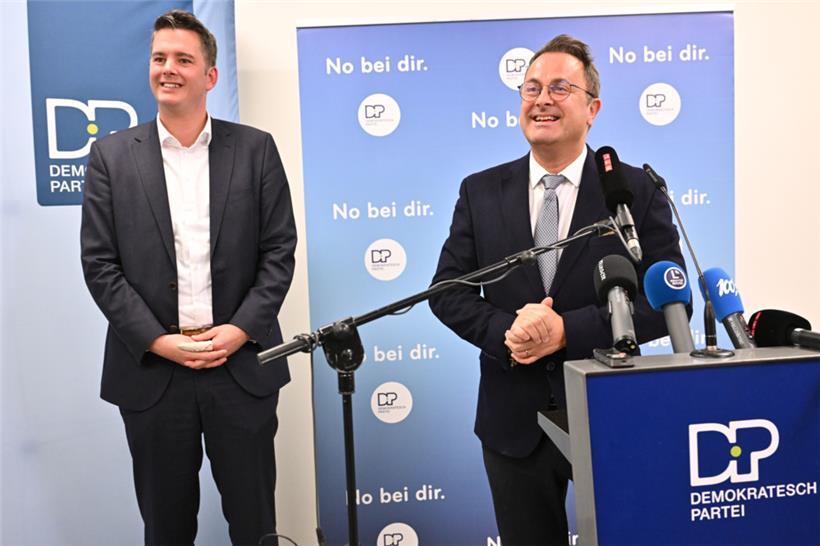 Lex Delles und Xavier Bettel Mitte November 2023, nachdem das „Comité directeur“ der DP dem gemeinsamen Regierungsprogramm mit der CSV zugestimmt hatte
