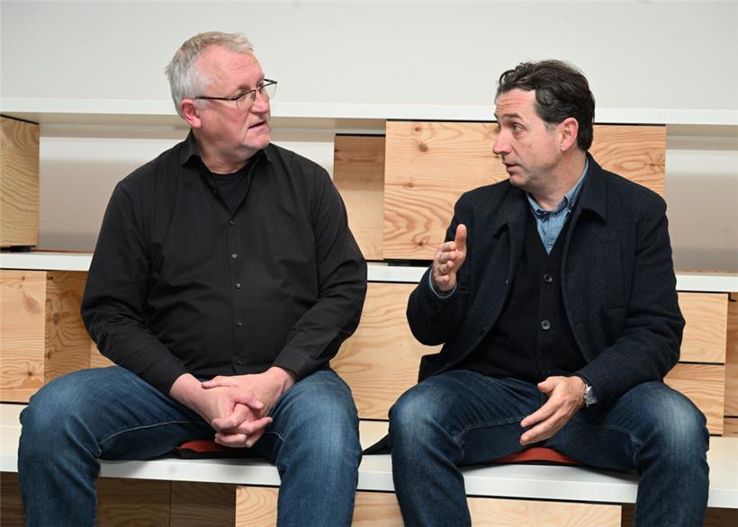 Lex Weyer (l.)  und Marc Limpach beim Gespräch über 60 Jahre Kasemattentheater
