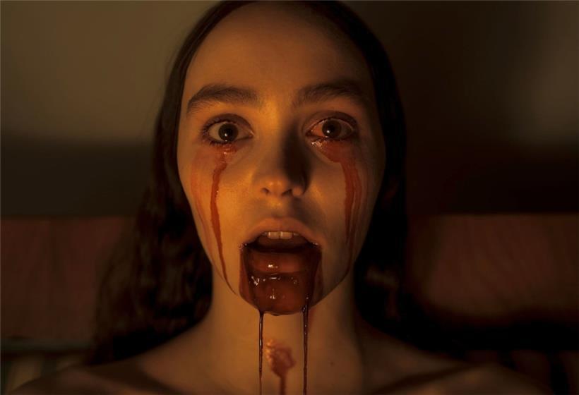 Lily-Rose Depp in „Nosferatu“ von Robert Eggers
