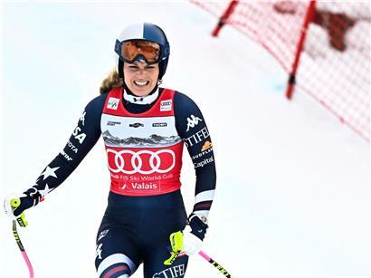 Porträt von Lindsey Vonn, US-amerikanische Skirennläuferin, in Sportbekleidung bei einem Wettkampf