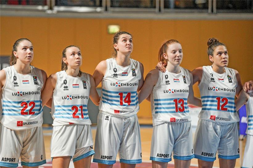 Lisa Jablonowski (Nr. 14) war mit ihrer internationalen Erfahrung vor allem für ihre jüngeren Teamkolleginnen gegen die Slowakei eine wichtige Stütze 
