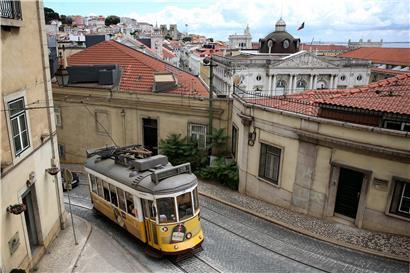 Lissabon wurde bereits teilweise abgeriegelt, Delta ist trotzdem inzwischen in ganz Portugal die dominierende Variante
