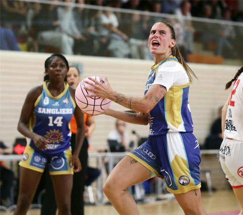 Lisy Hetting und die Wiltzer Spielerinnen sind derzeit auf sich gestellt
