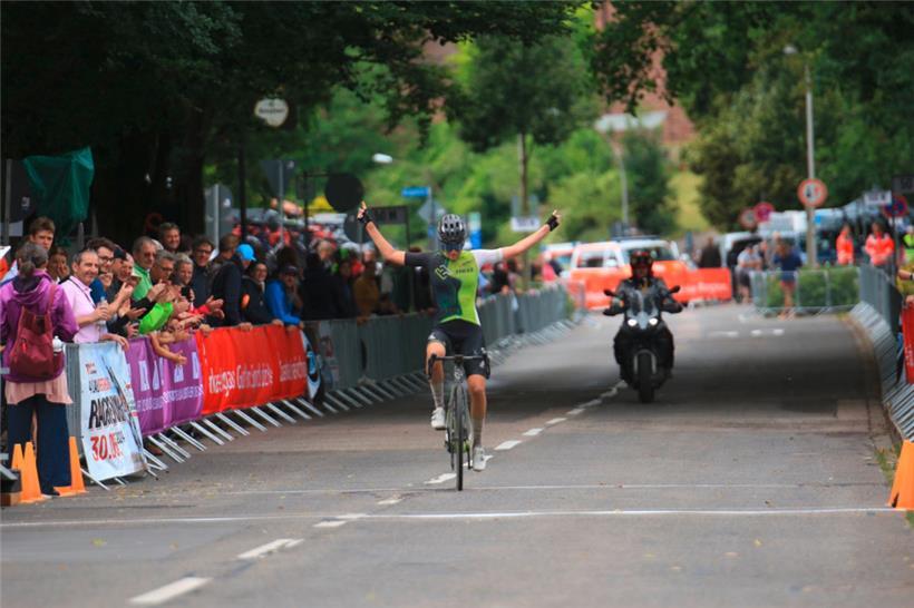 Liv Wenzel jubelte bei den Espoirs-Damen
