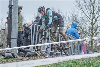 Loïc Bettendorff gewann bereits den ersten Cross der Saison in Reckingen
