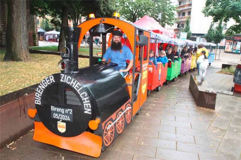 Lokführer Jo stand den ganzen Tag für die Rundfahrten bereit
