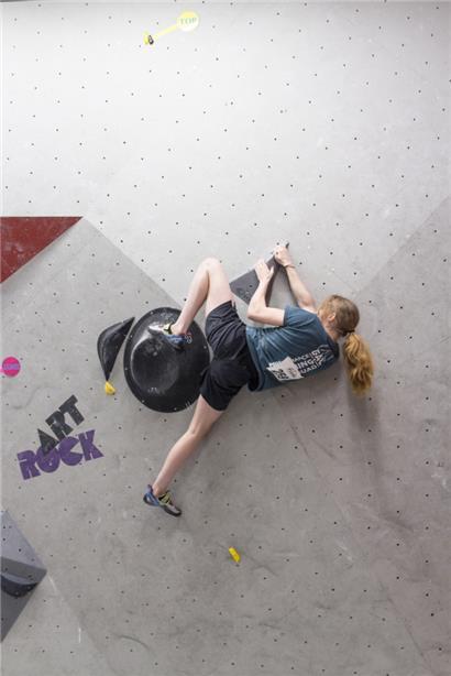 Lola Slavazza ist mit 15 Jahren neue Landesmeisterin bei den Senioren
