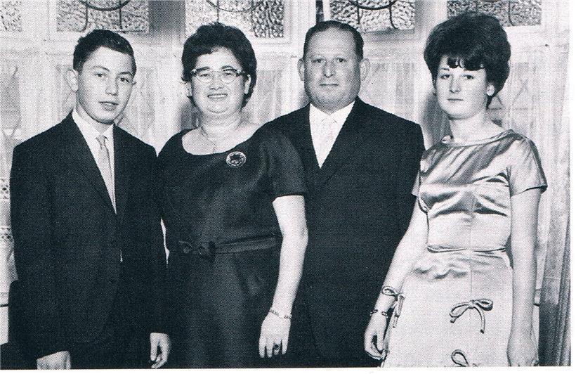 London 1962. Remon, Halina, Jakob und Ruth Hirschkorn (v.l.). 
