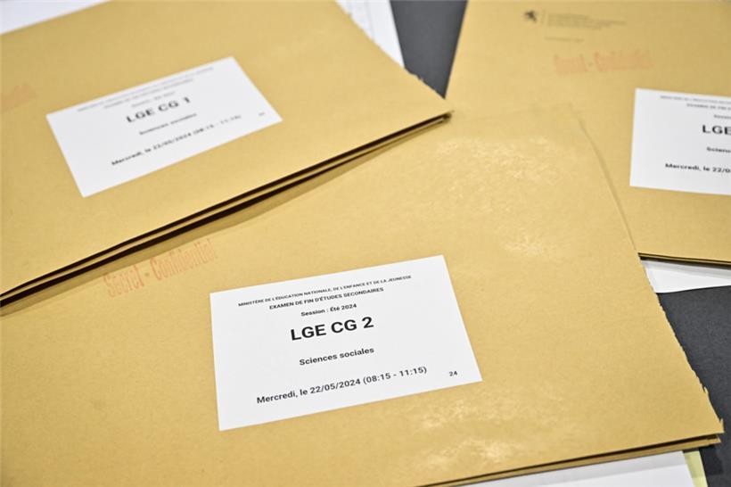 Los ging es am frühen Morgen mit den „Examen de fin d’études secondaires“