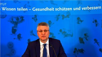 Lothar H. Wieler, Präsident des Robert Koch-Instituts (RKI), äußert sich bei einer Pressekonferenz des Robert Koch-Instituts zum Stand der Verbreitung des Coronavirus.
