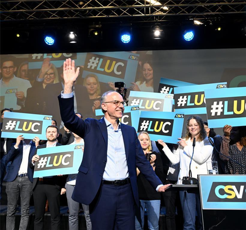 #Luc: Die neue Sprache der CSV war für einige der rund 600 zum Konvent erschienenen CSV-Mitglieder wohl genauso ungewohnt wie die neue Farbpalette der Partei
