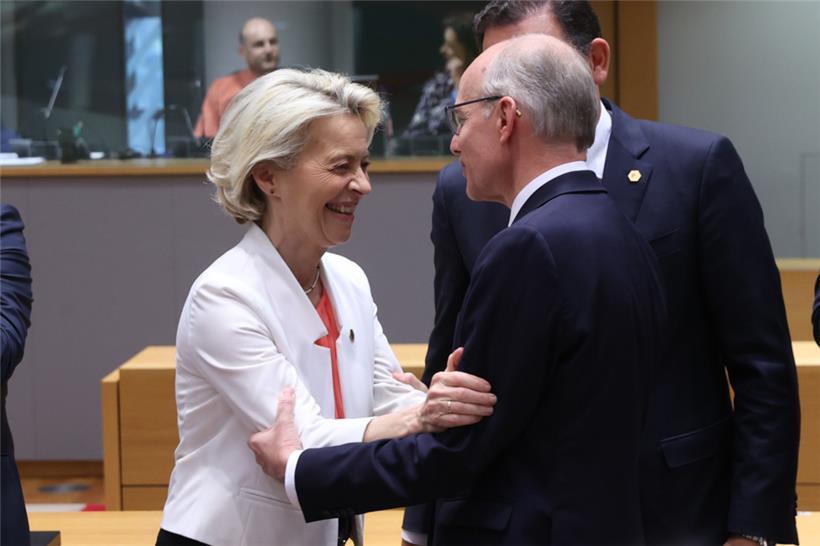 Luc Frieden unterstützt selbstredend Ursula von der Leyen
