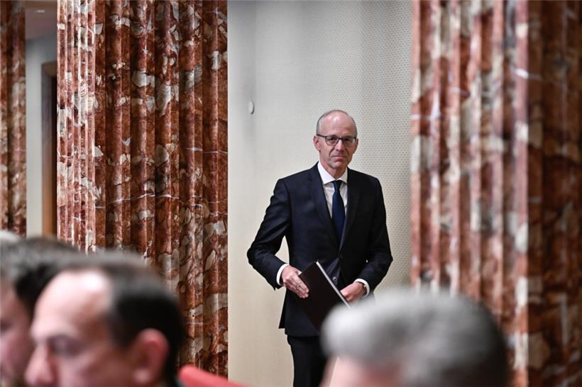 Luc Frieden wird Verhandlungsgeschick an den Tag legen müssen, um CSV-Parteikoll...