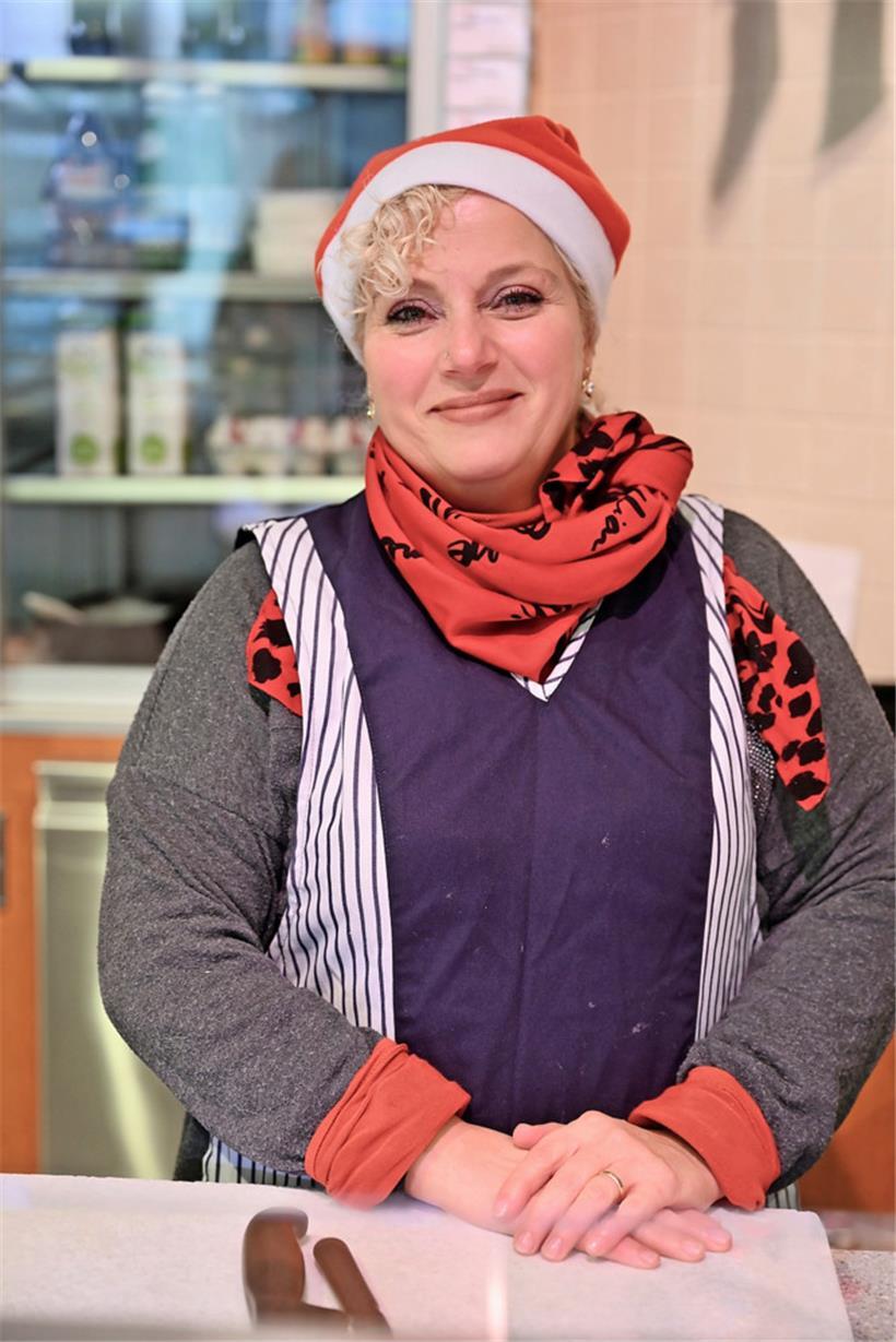 Lucie hat in diesem Jahr wieder eine Runde über den Weihnachtsmarkt gedreht
