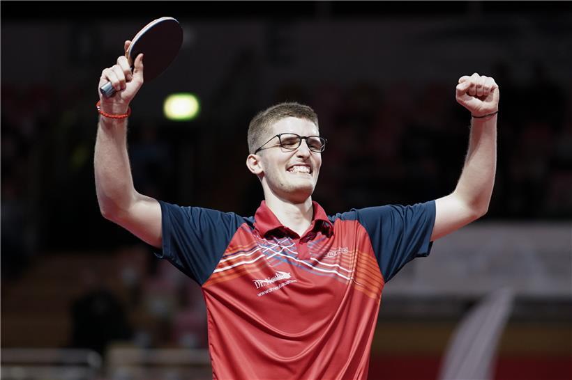 Luka Mladenovic setzte sich in einem spannenden Finale gegen Eric Glod mit 4:3 durch 
