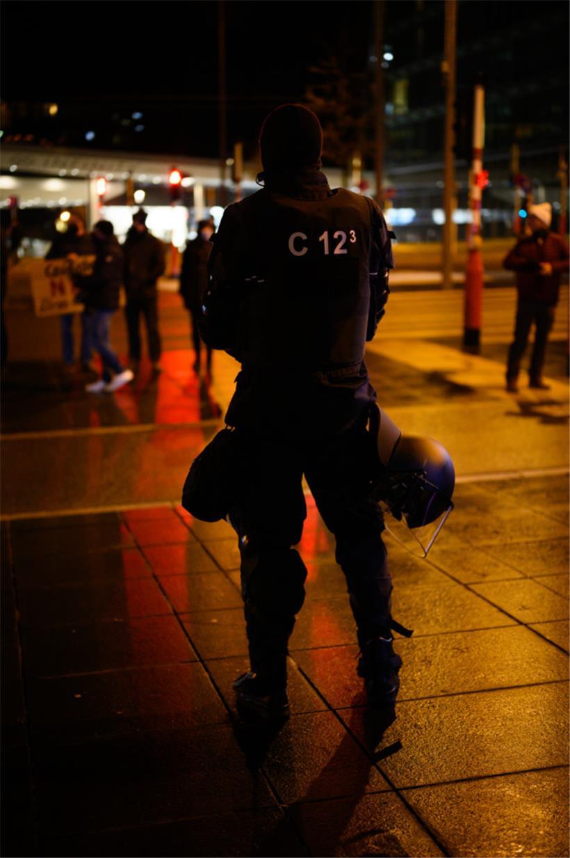 Luxembourg-ville, marche blanche antivax, anti restrictions 14.02.2022