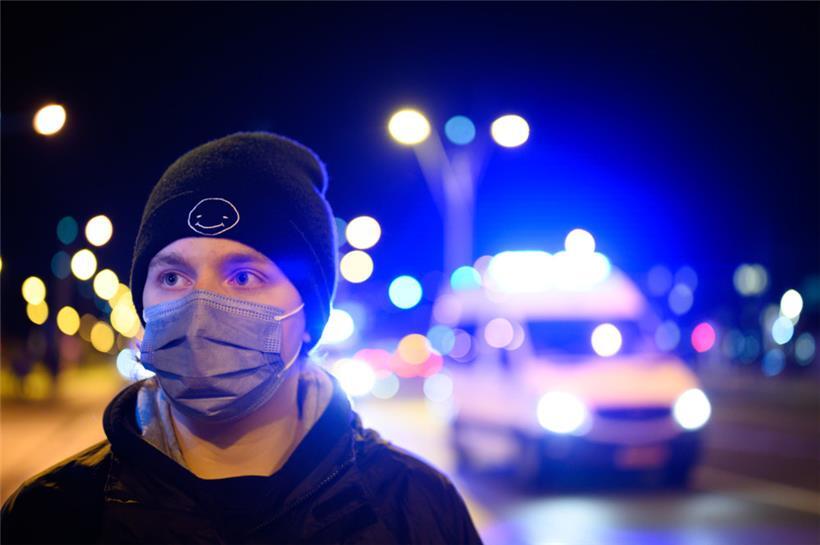 Luxembourg-ville, marche blanche antivax, anti restrictions 14.02.2022