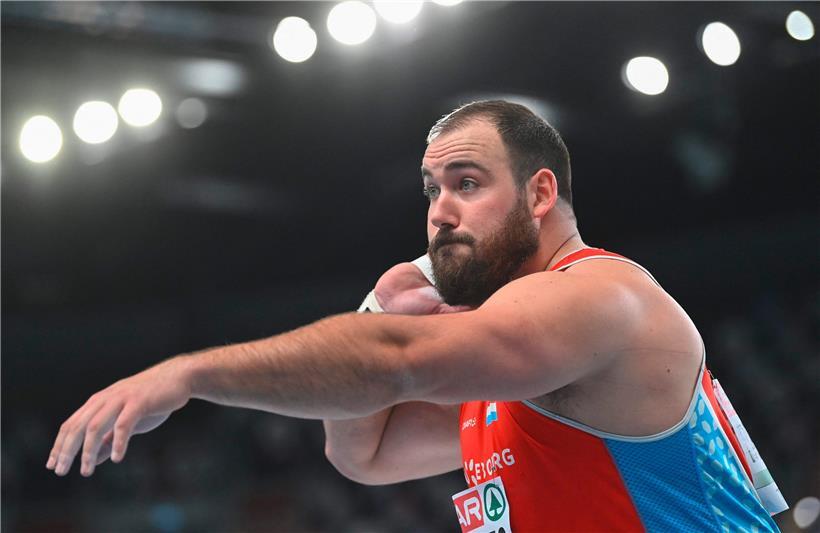 Luxembourg’s Bob Bertemes competes in the men’s Shot Put heats at the 2021 European Athletics Indoor Championships in Torun on March 5, 2021. (Photo by ANDREJ ISAKOVIC / AFP)
