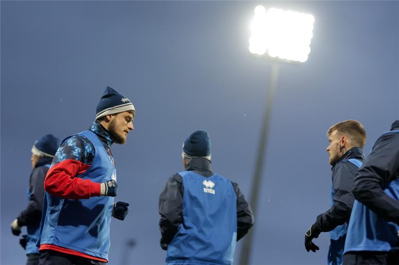 Luxemburg muss in Reykjavik der Kälte und dem Gegner trotzen
