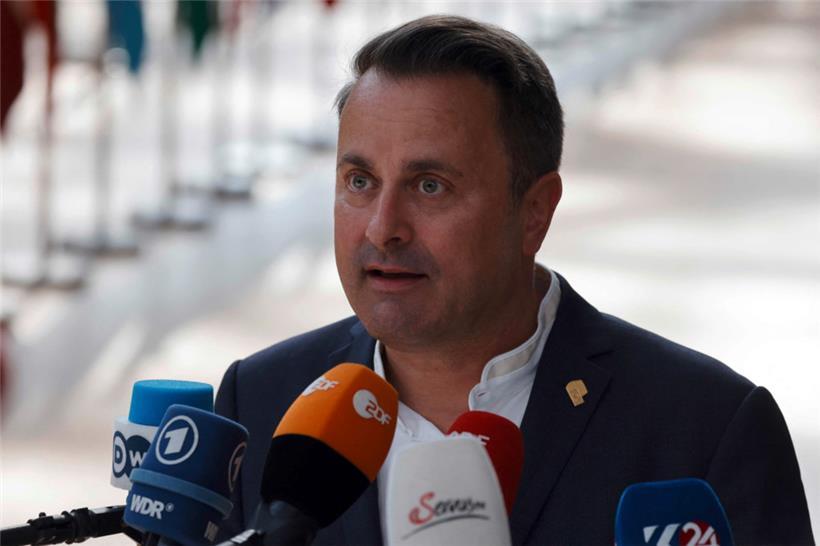 Luxemburgs Premierminister Xavier Bettel erklärt, dass beim EU-Gipfel keine Entscheidungen des Ministerrates rückgängig gemacht werden können, so wie es Polen und Ungarn verlangten
