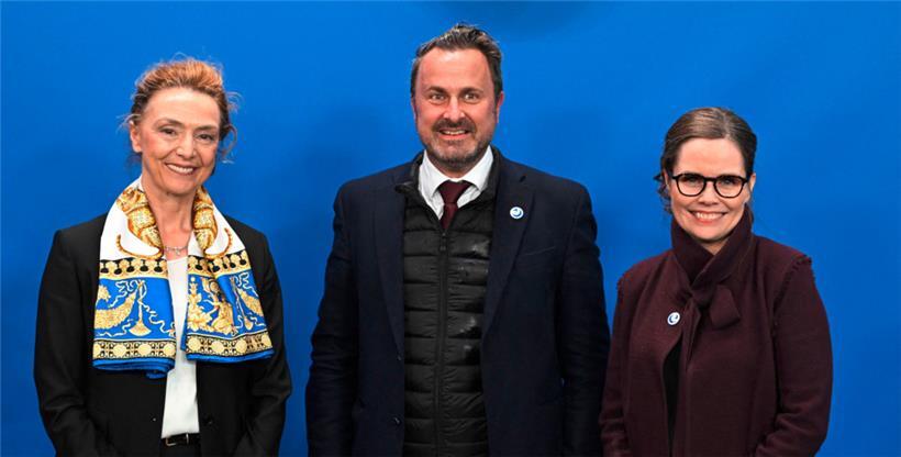 Luxemburgs Premierminister Xavier Bettel mit der Generalsekretärin des Europarat...