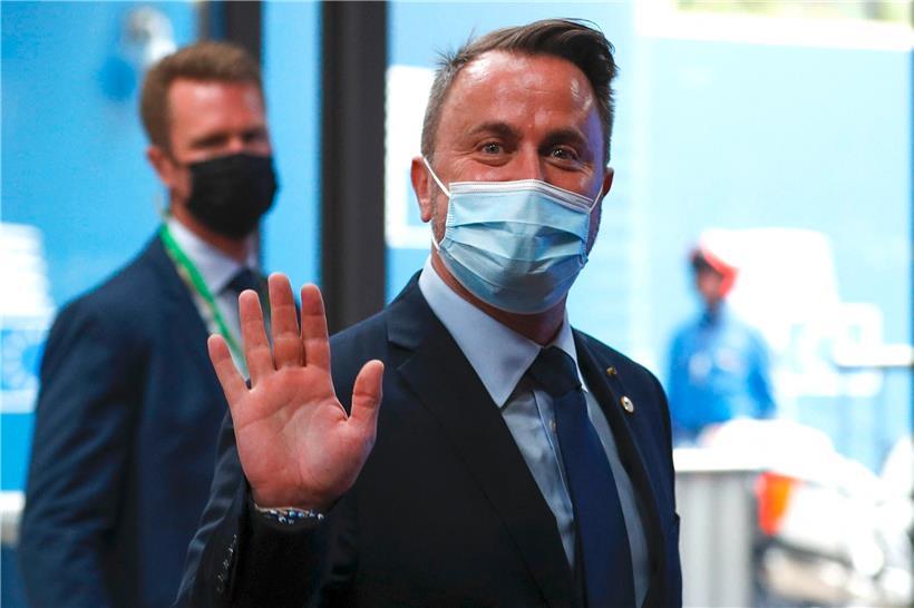 Luxemburgs Premierminister Xavier Bettel trifft im Ratsgebäude ein
