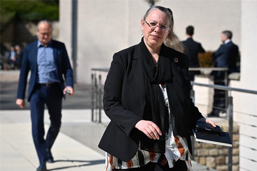 Luxemburgs Umweltministerin Carole Dieschbourg war im vergangenen April von ihrem Amt zurückgetreten, weil sie laut eigenen Angaben den Weg für eine Aussage in der „Gaardenhaischen“-Traversini-Affäre frei machen wollte
