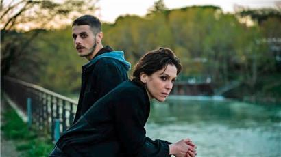 Lyda Patitucci, la réalisatrice de „Come pecore in mezzo ai lupi“ et son actrice principale Isabella Ragonese ont su tenir spectateurs et spectatrices scotchés aux sièges avec leur thriller bien agencé et au suspense à couper le souffle
